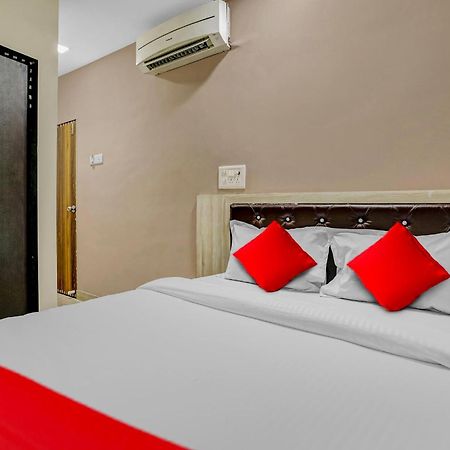 Hotel O Relax Palace Mumbai Bagian luar foto